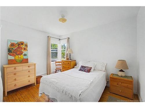 123 Henry St, Fredericton, NB 