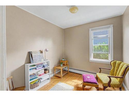 123 Henry St, Fredericton, NB 
