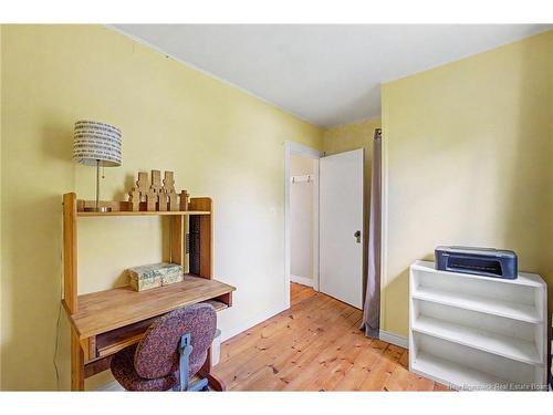 123 Henry St, Fredericton, NB 