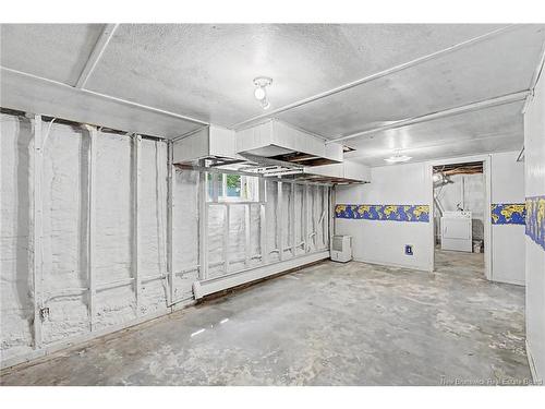 123 Henry St, Fredericton, NB 