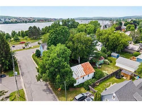 123 Henry St, Fredericton, NB 