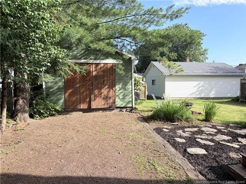 123 Henry St, Fredericton, NB 