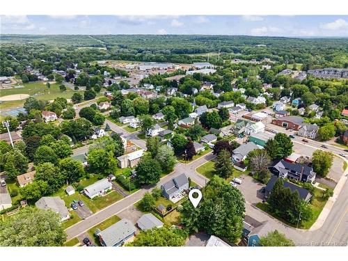 123 Henry St, Fredericton, NB 