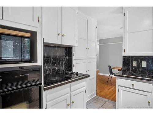 18 Forest Rd, Rothesay, NB 