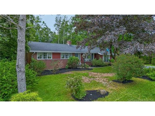 18 Forest Rd, Rothesay, NB 