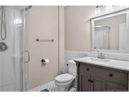 18 Forest Rd, Rothesay, NB 