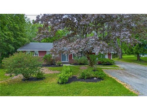 18 Forest Rd, Rothesay, NB 