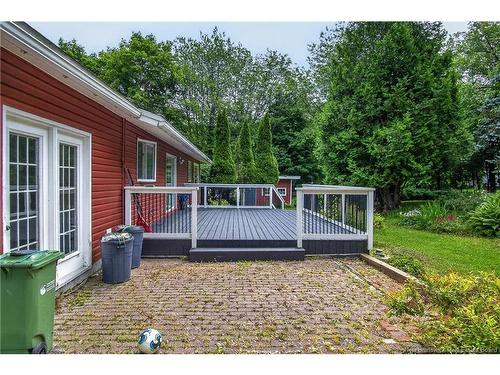 18 Forest Rd, Rothesay, NB 