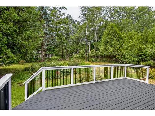 18 Forest Rd, Rothesay, NB 