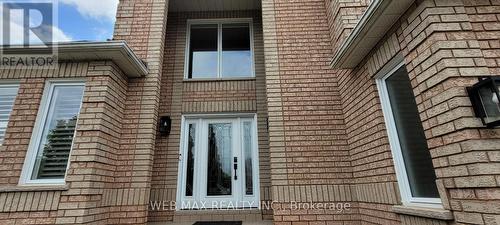 New doors and windows (2022) with lock system - 22 Ashbury Crescent, Caledon, ON - Outdoor