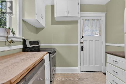 72 Houghton Avenue S, Hamilton, ON - Indoor