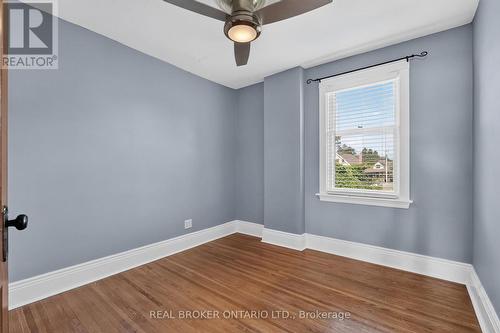 72 Houghton Avenue S, Hamilton, ON - Indoor Photo Showing Other Room