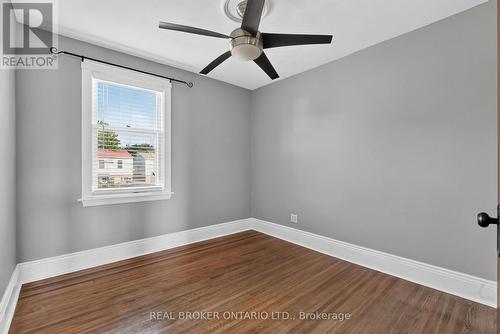 72 Houghton Avenue S, Hamilton, ON - Indoor Photo Showing Other Room