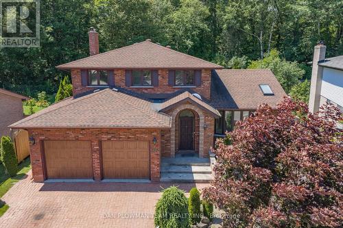 1054 CHELSEA COURT  Oshawa, ON L1G 7R4