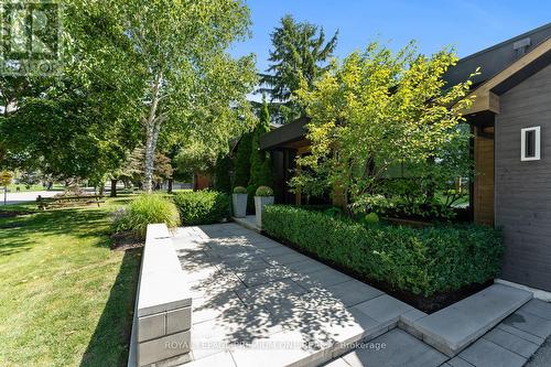 49 Norman Drive, King, ON - Outdoor