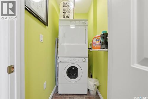 203 515 28Th Street E, Prince Albert, SK - Indoor Photo Showing Laundry Room