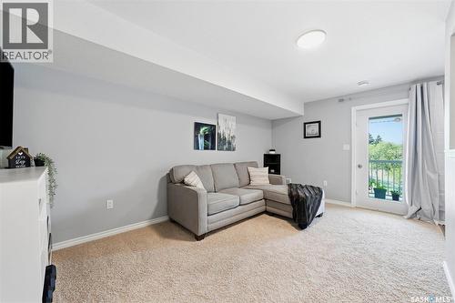203 515 28Th Street E, Prince Albert, SK - Indoor