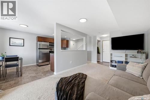 203 515 28Th Street E, Prince Albert, SK - Indoor Photo Showing Other Room