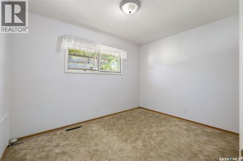 4343 England Road, Regina, SK - Indoor Photo Showing Other Room