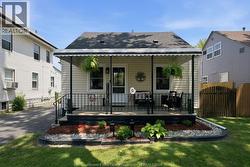1030 CAMPBELL AVENUE Windsor, ON N9B 2J3