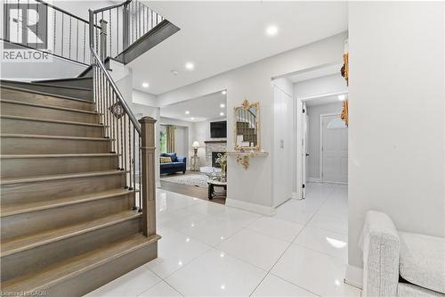 512 Hawthorne Crescent, Milton, ON - Indoor Photo Showing Other Room