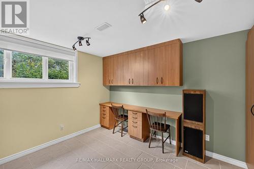 1100 Bathgate Drive, Ottawa, ON - Indoor
