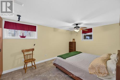 1100 Bathgate Drive, Ottawa, ON - Indoor Photo Showing Bedroom
