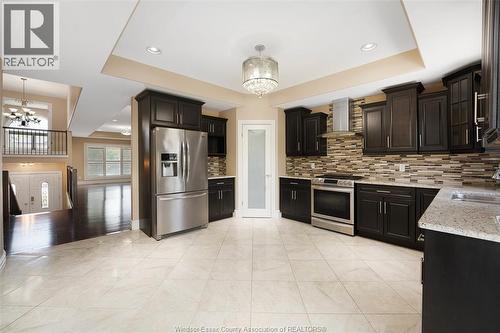 2988 Ruth, Windsor, ON - Indoor Photo Showing Kitchen With Upgraded Kitchen