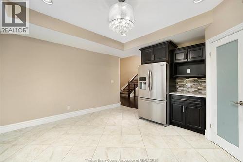 2988 Ruth, Windsor, ON - Indoor Photo Showing Kitchen