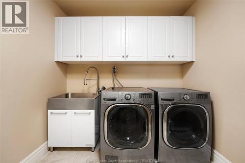 2988 Ruth, Windsor, ON - Indoor Photo Showing Laundry Room