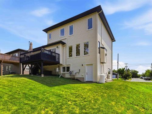 16 Hamilton Drive, Middle Sackville, NS 