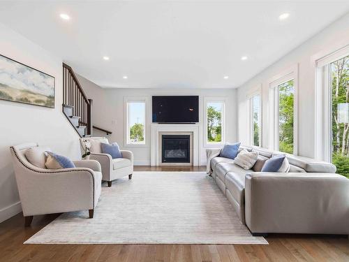 16 Hamilton Drive, Middle Sackville, NS 