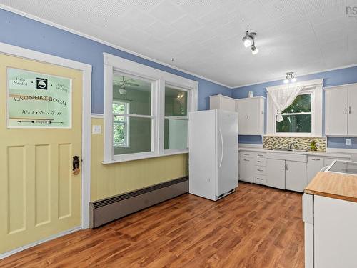 475 Albert Street, Windsor, NS - Indoor Photo Showing Kitchen
