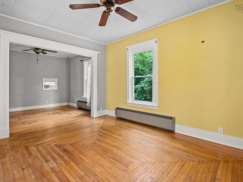 475 Albert Street, Windsor, NS - Indoor Photo Showing Other Room
