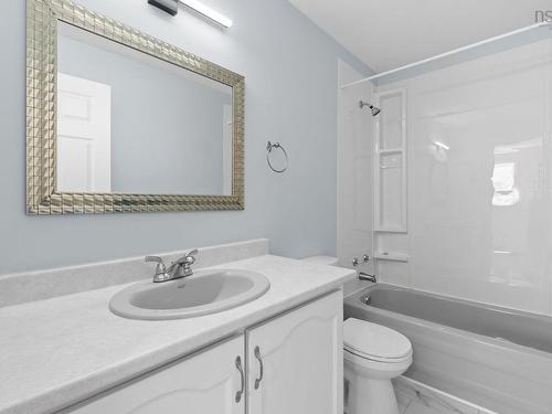 9 Deyoung Drive, Eastern Passage, NS - Indoor Photo Showing Bathroom
