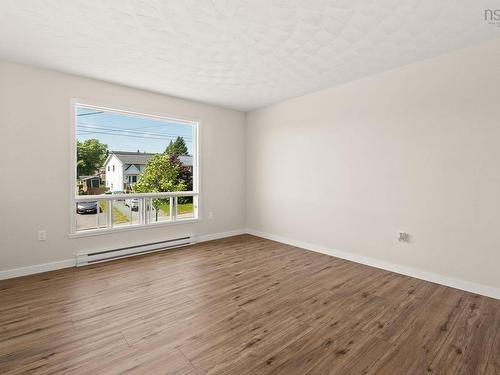 9 Deyoung Drive, Eastern Passage, NS - Indoor Photo Showing Other Room