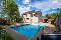 27 Stirling Avenue  Wolfville, NS B4P 2R2