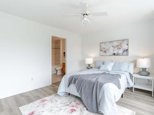 560 Parkland Drive, Halifax, NS - Indoor Photo Showing Bedroom