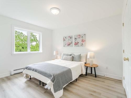 560 Parkland Drive, Halifax, NS - Indoor Photo Showing Bedroom