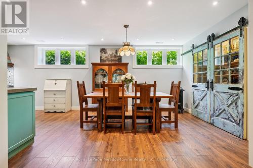 9878 15 Side Road, Halton Hills (Es Rural Esquesing), ON - Indoor Photo Showing Dining Room