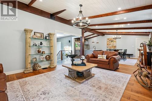 9878 15 Side Road, Halton Hills (Es Rural Esquesing), ON - Indoor Photo Showing Other Room