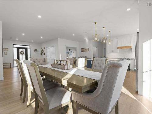 106 Edward Dr, Enfield, NS - Indoor Photo Showing Dining Room
