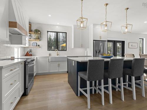 106 Edward Dr, Enfield, NS - Indoor Photo Showing Kitchen With Upgraded Kitchen