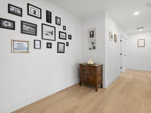 106 Edward Dr, Enfield, NS - Indoor Photo Showing Other Room