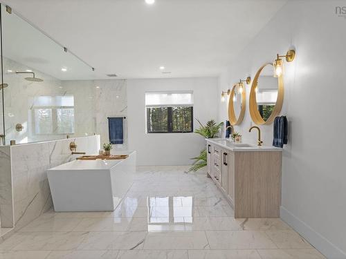 106 Edward Dr, Enfield, NS - Indoor Photo Showing Bathroom