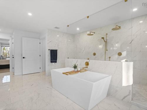 106 Edward Dr, Enfield, NS - Indoor Photo Showing Bathroom