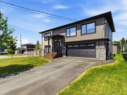 137 Marigold Drive  Middle Sackville, NS B4E 1S4
