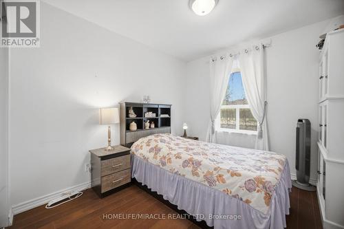 25 Furness Crescent, Toronto, ON - Indoor Photo Showing Bedroom