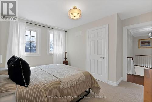 1169 Carlo Court, Mississauga, ON - Indoor Photo Showing Bedroom