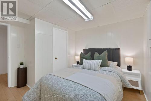 1169 Carlo Court, Mississauga, ON - Indoor Photo Showing Bedroom
